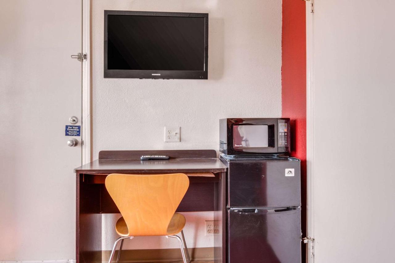 Econo Lodge Inn & Suites テレ・ホート エクステリア 写真